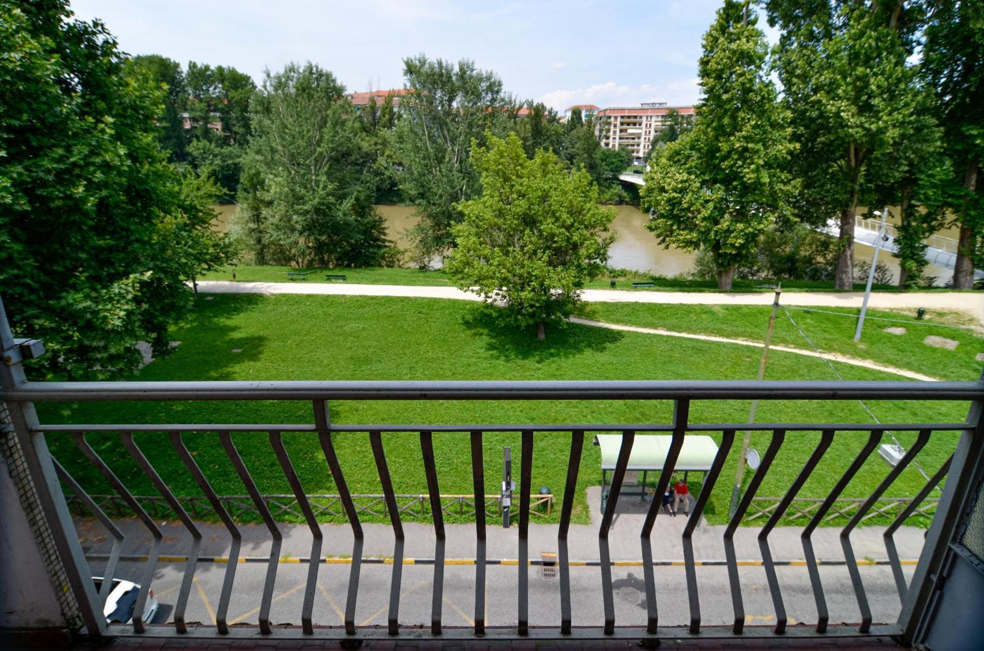 Casa Dei Puzzle - Jigsaw House Apartment Торино Екстериор снимка